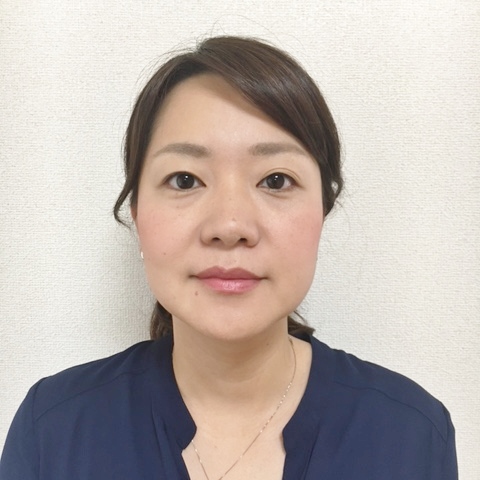 理想の目元へ